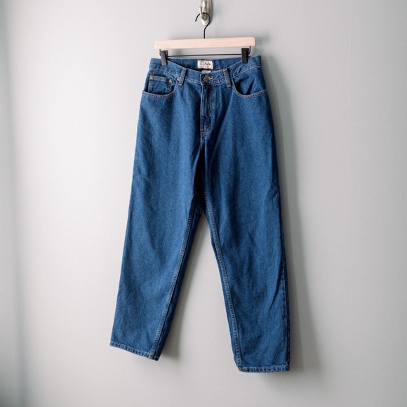 Vintage Women's L.L. Bean Relaxed Fit Jeans Size 12P - Picture 2 of 9
